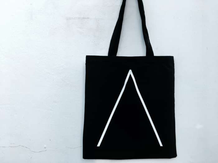 'Λ' Tote Bag [Black] - Alpines