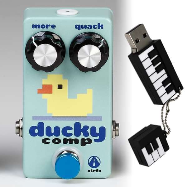 DuckyComp Compressor Pedal + Obsolete Deluxe Thumbdrive - Eric Barao