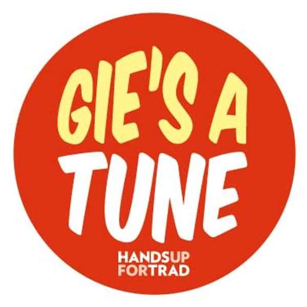 Gie's A Tune Badge - Hands Up for Trad