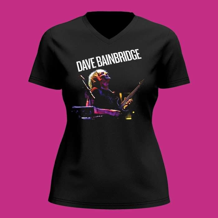 Dave Bainbridge Live with Guitar V Neck T Shirt 2 - Iona