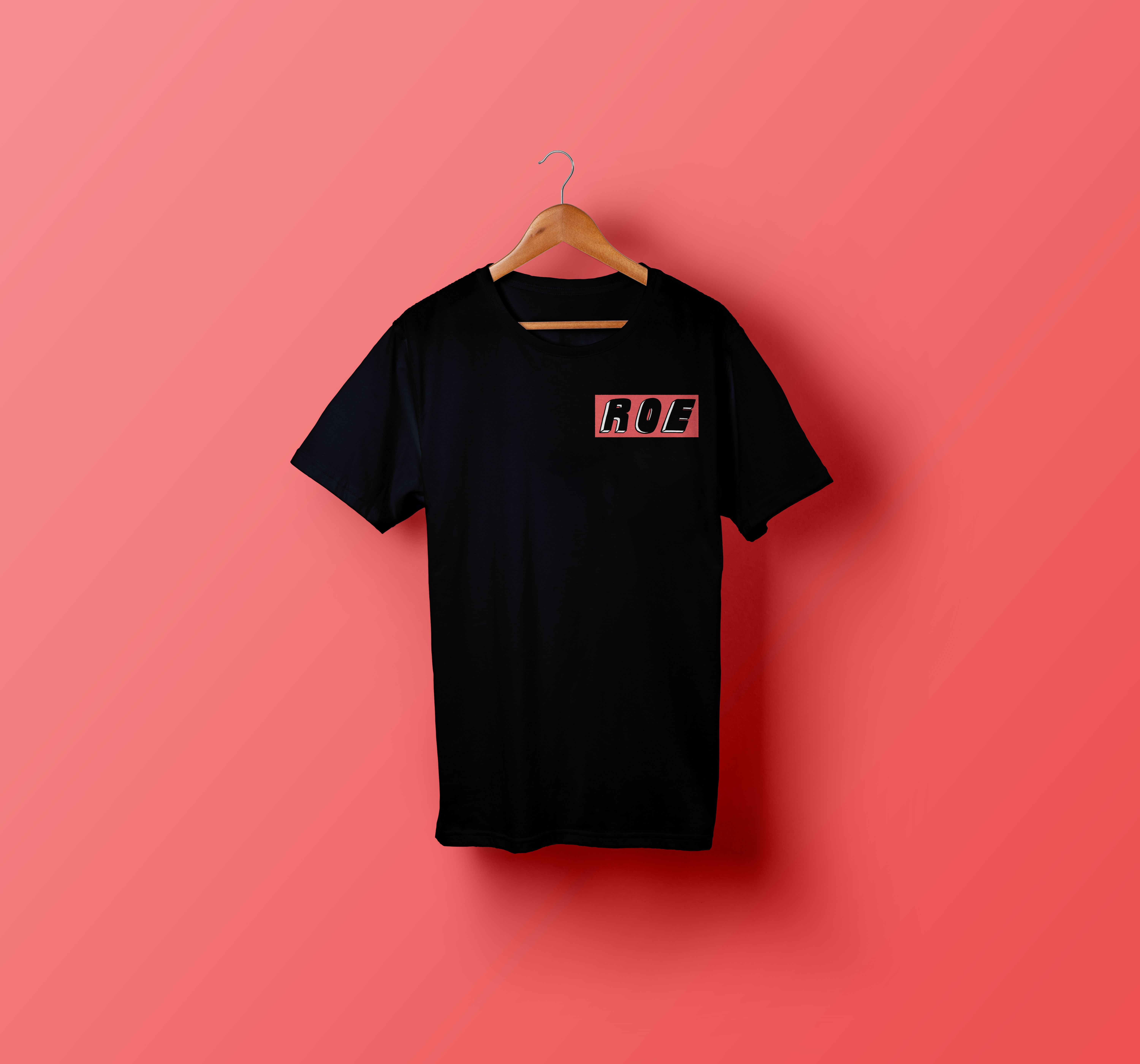 ROE black t-shirt (pink logo) - ROE