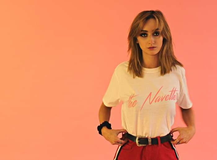 The Navettes Unisex White T-Shirt Pink Logo - The Navettes